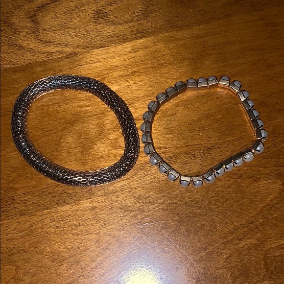 Bracelets - Picture 2 of 3